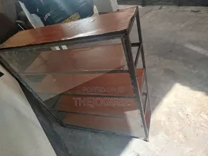 Stante Glass