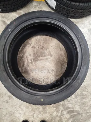 255/40r18 Maxxis Runflat Tyre