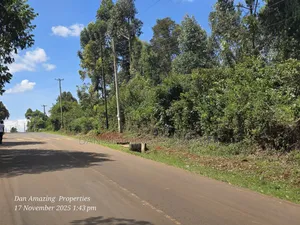3.5 Acre for Sale Lenana Ideal for Commercial Buiding Touching Tarmac
