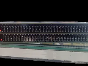 Equalizer DBX 231