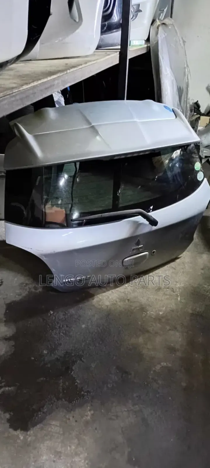 Mitsubishi Mirage 2006 Boot