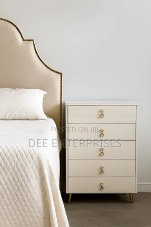 5 Drawer Wooden Bedside Cabinet