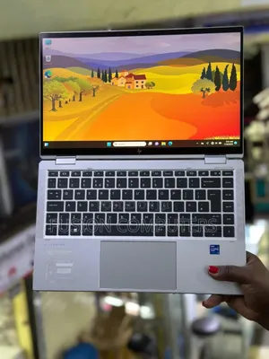 Laptop HP EliteBook 830 G8 16GB Intel Core I7 SSD 512GB