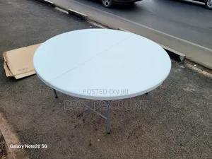 Round Foldable Tables