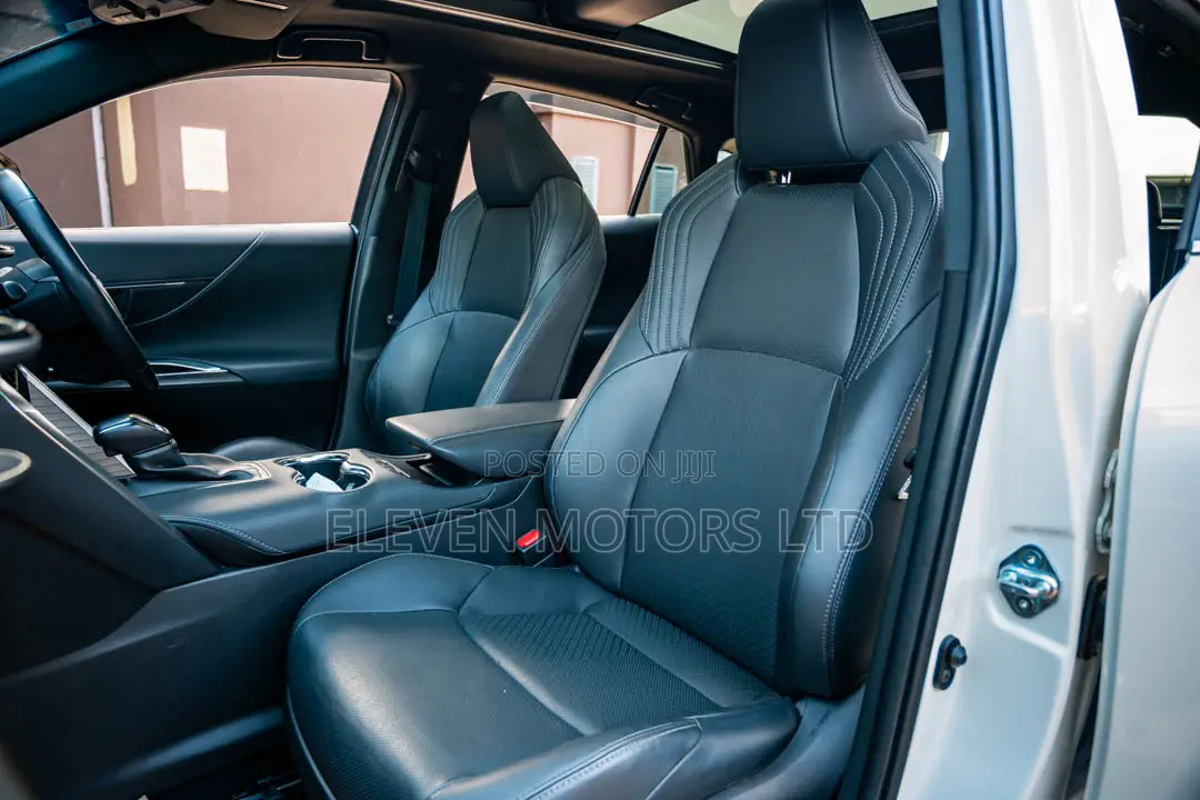Toyota Harrier 2020 White
