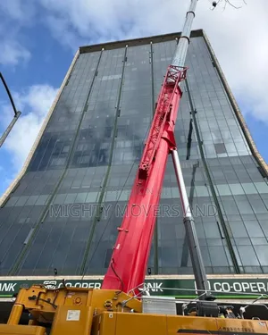 Transit Cranes for Hoisting and Logistics Services Are Available