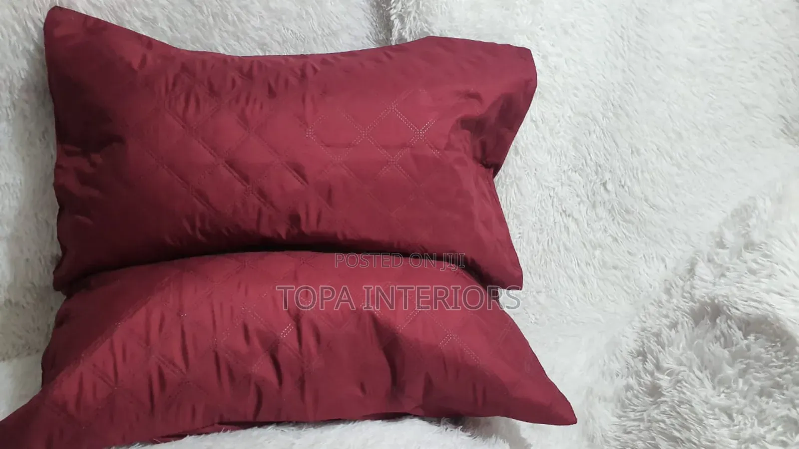 Maroon Bed Pillow Cases That Are Waterproof