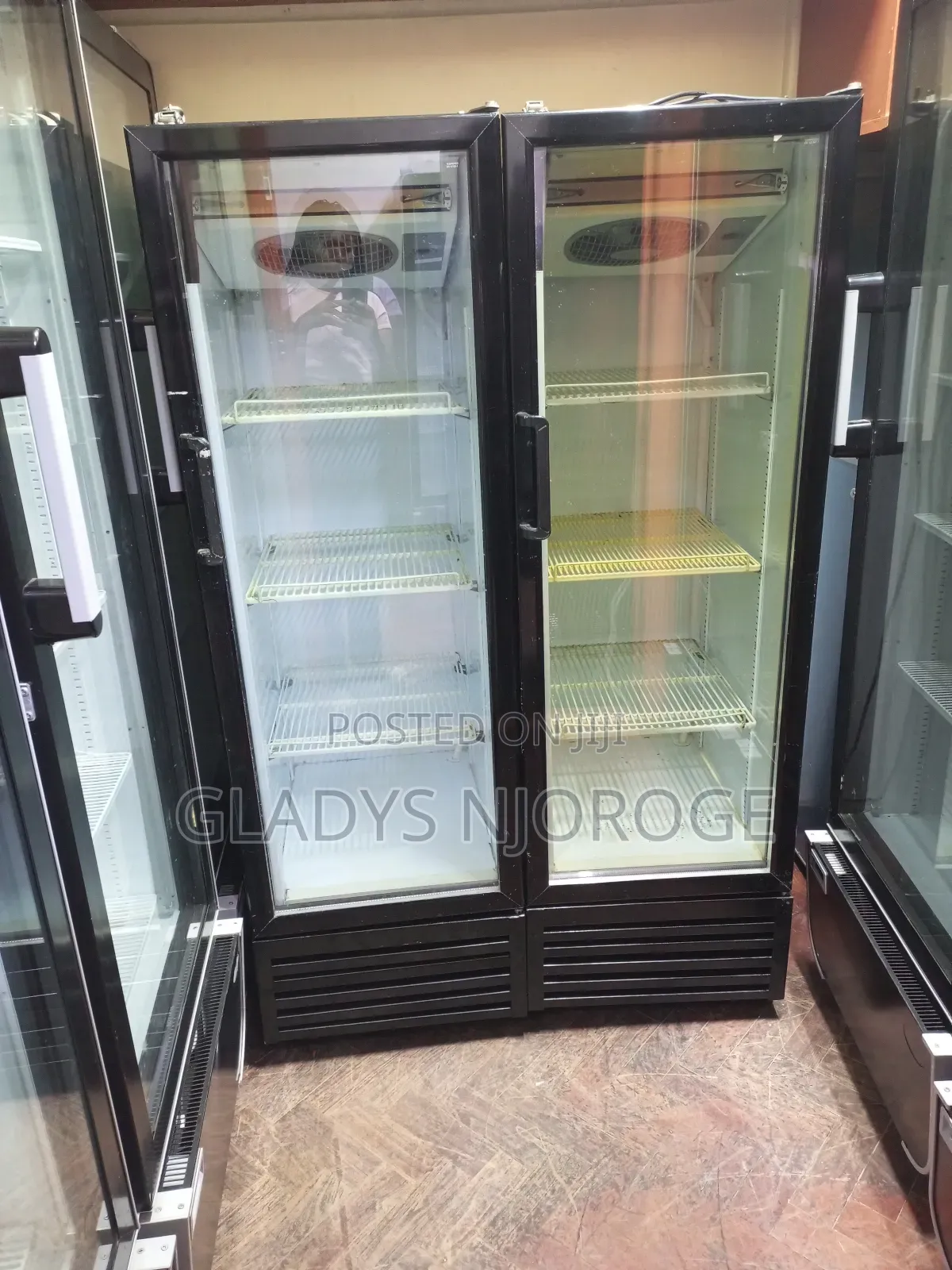 Well Maintained Chiller 300l Display