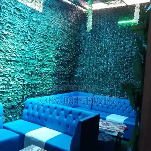 Green Wall Decor With Artificial Privacy Fence Rolls