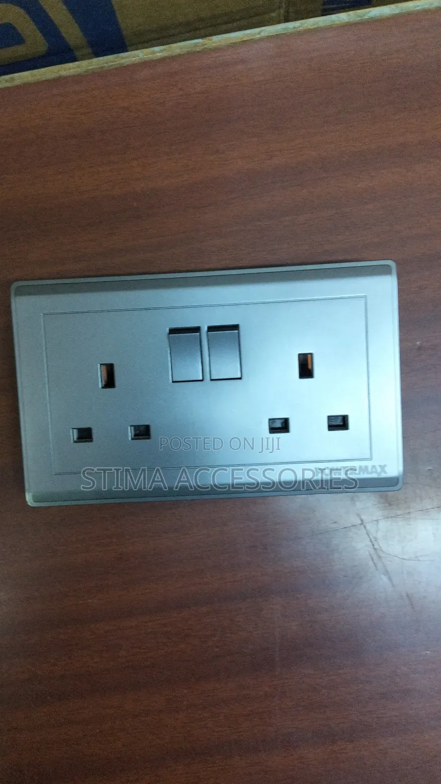Double Socket