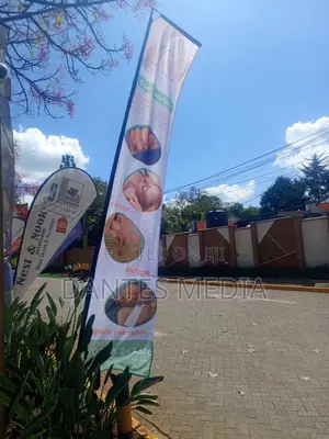 Teardrops, Telescopic Banner