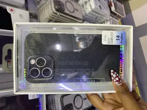 Monoca Carbon Fiber Case for iPhone 14 Pro Max Cover With Magsafe