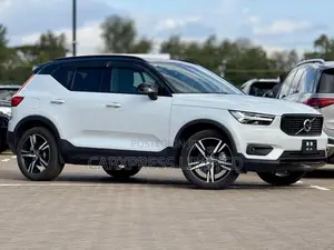 Volvo XC40 2018 White