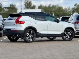 Volvo XC40 2018 White