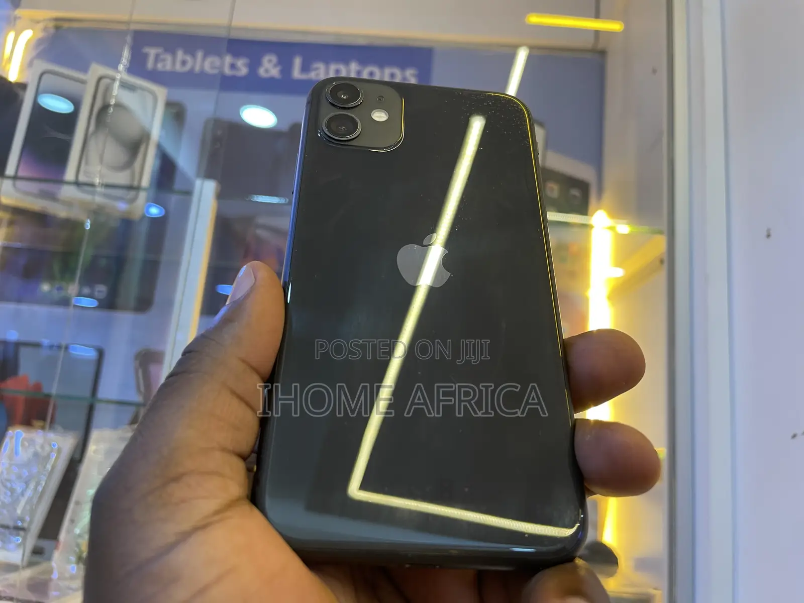 Apple iPhone 11 64 GB Black