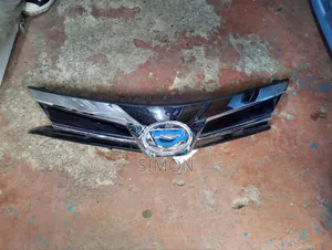 Front Grille Toyota Corolla Fielder (Model Nke165g,160 Series)