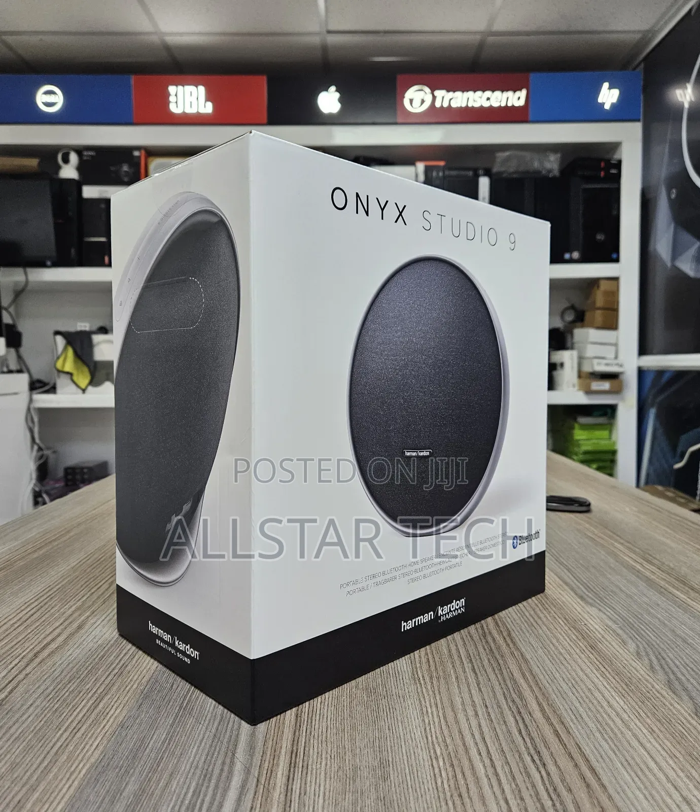 Onyx Studio 9 Bluetooth Speaker