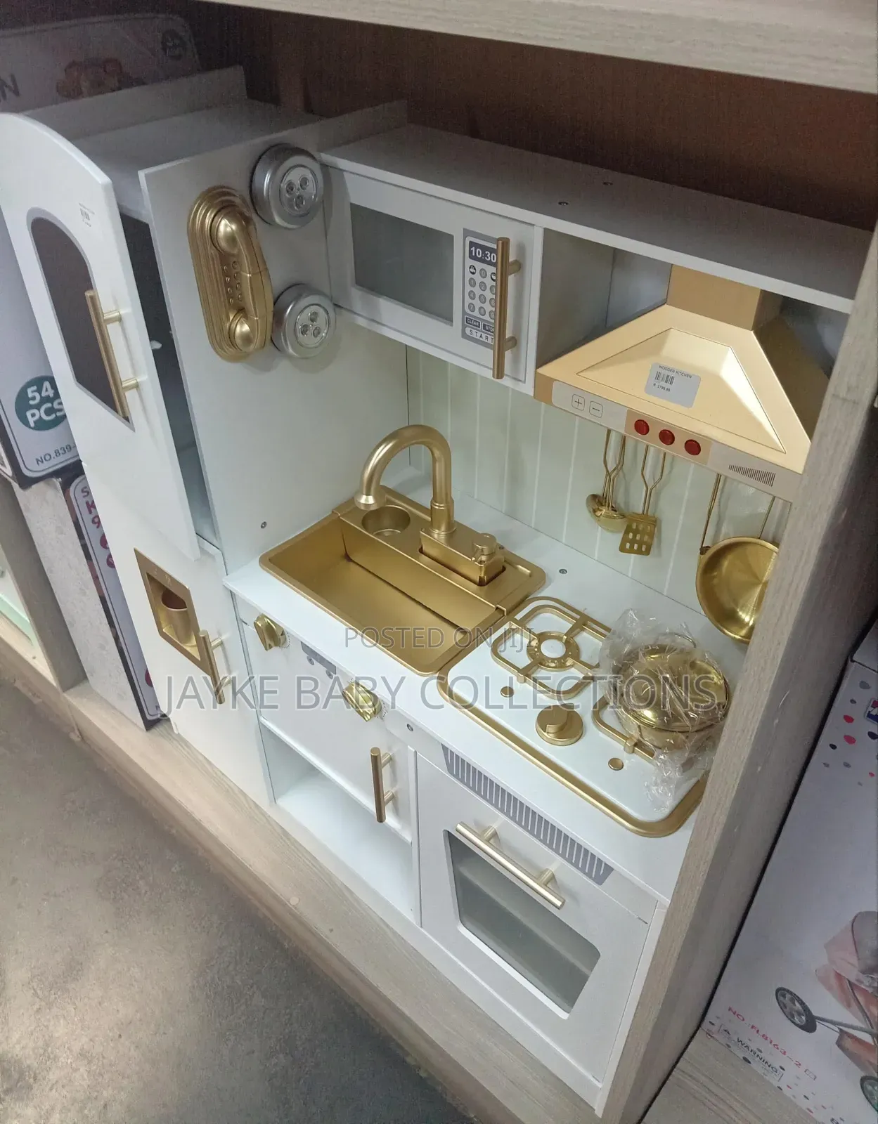 Premium Wooden Kitchen + Flexible Payment