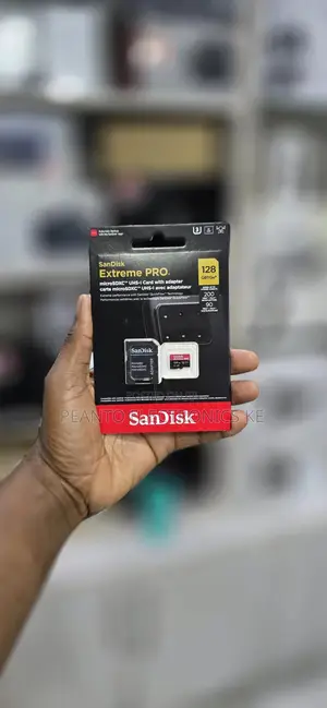 Sandisk 128gb Extreme Uhs-I Microsdxc Memory Card With Sd Adapter