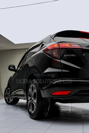 Honda Vezel 2018 Black