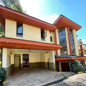4bdrm Townhouse / Terrace in Riara Road, Kilimani for rent