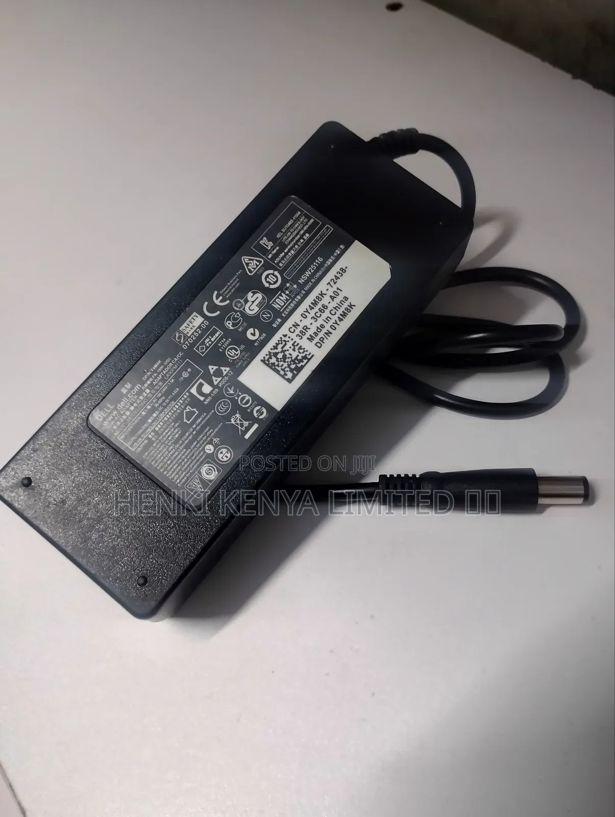 Hp Big Pin 90 Watts Adapter on Sale