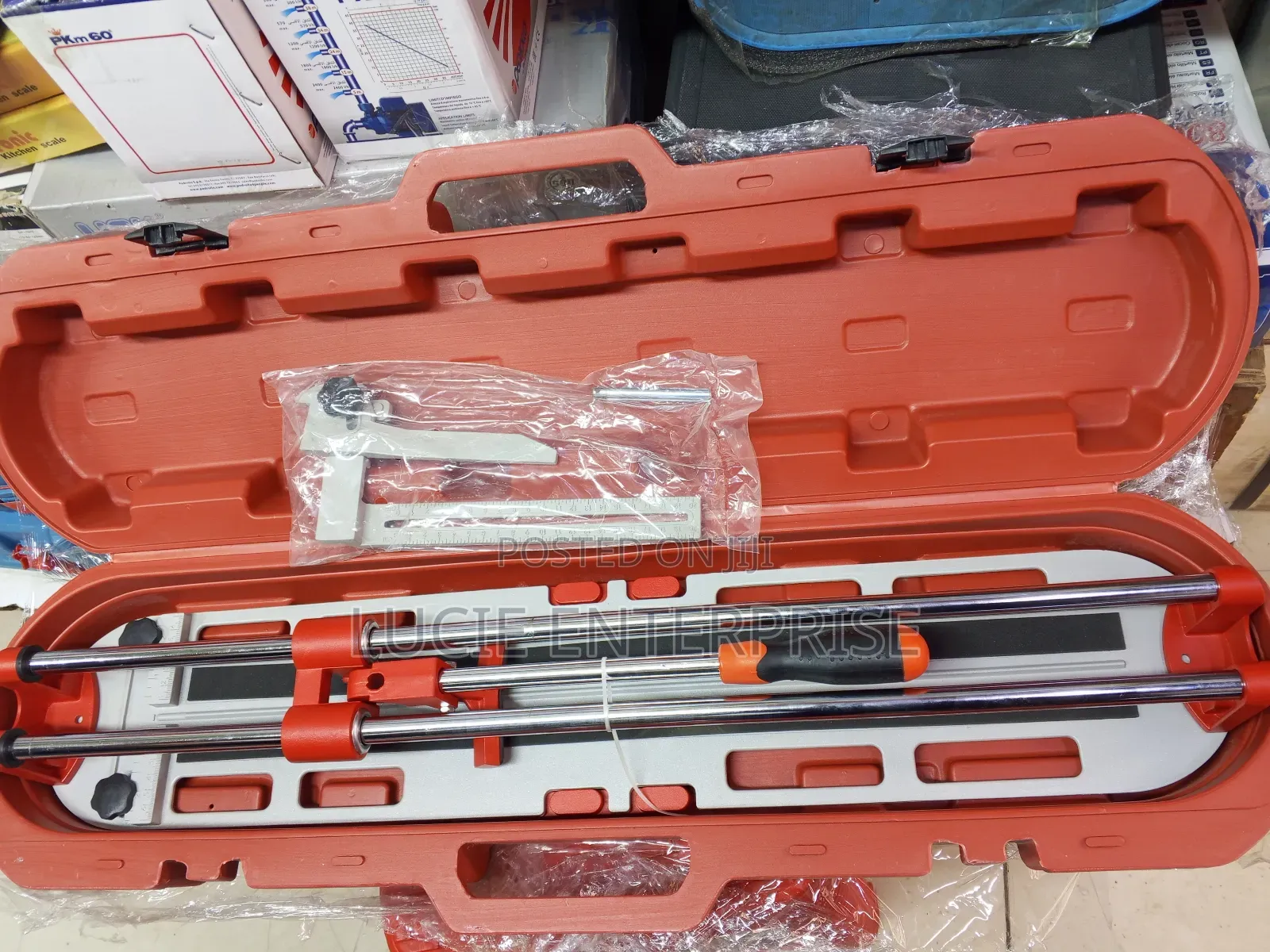 Rubi Tile Cutter Machine