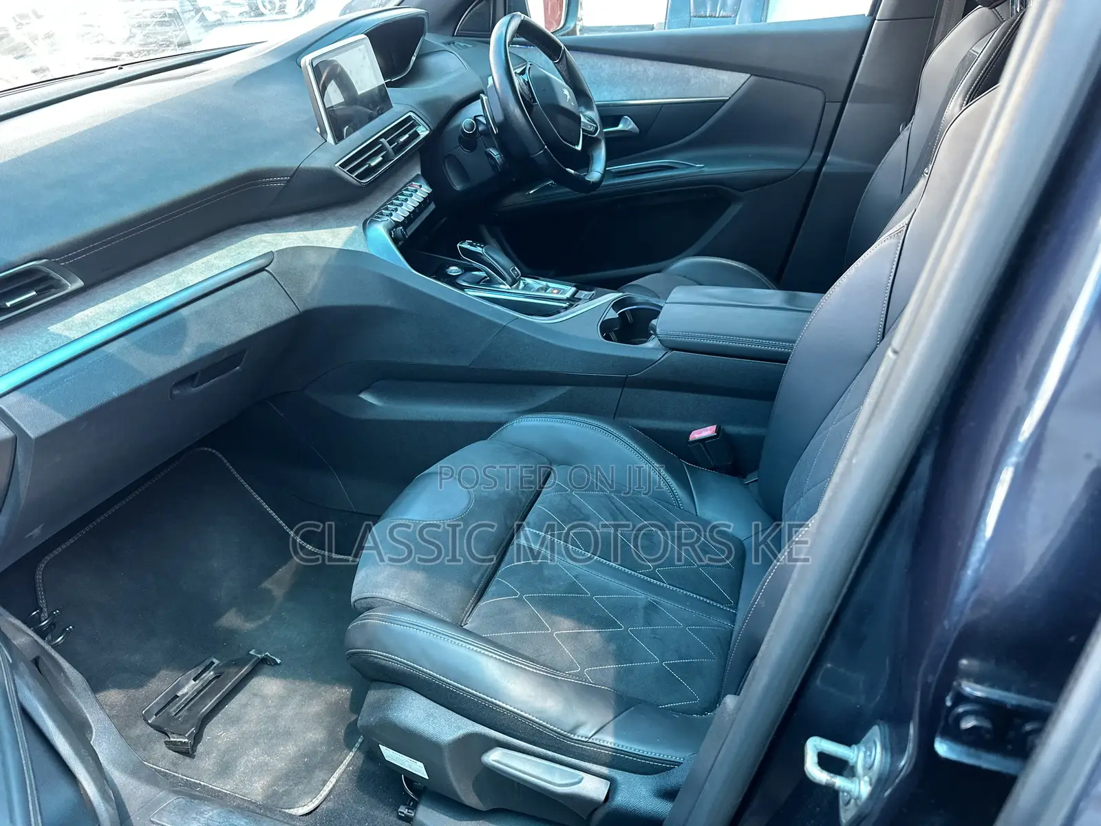 Peugeot 5008 2020 Black