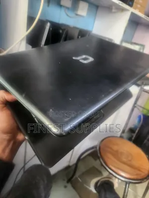 Laptop HP Compaq 610 4GB Intel Core 2 Duo HDD 250GB