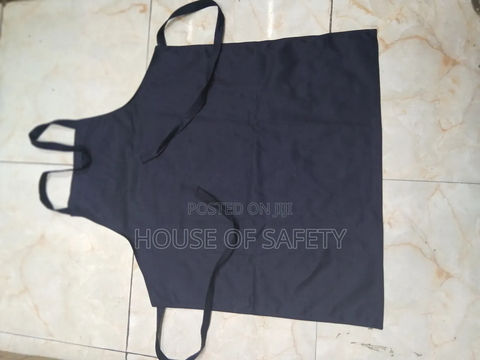 Ddurable Material Aprons