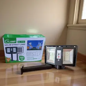 300w Ctlamp Solar Powered Street Light Lamp With Rechargeable Battery