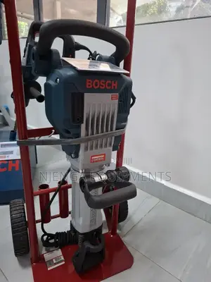 Bosch Gsh 16-28 Professional Breaker Hammer