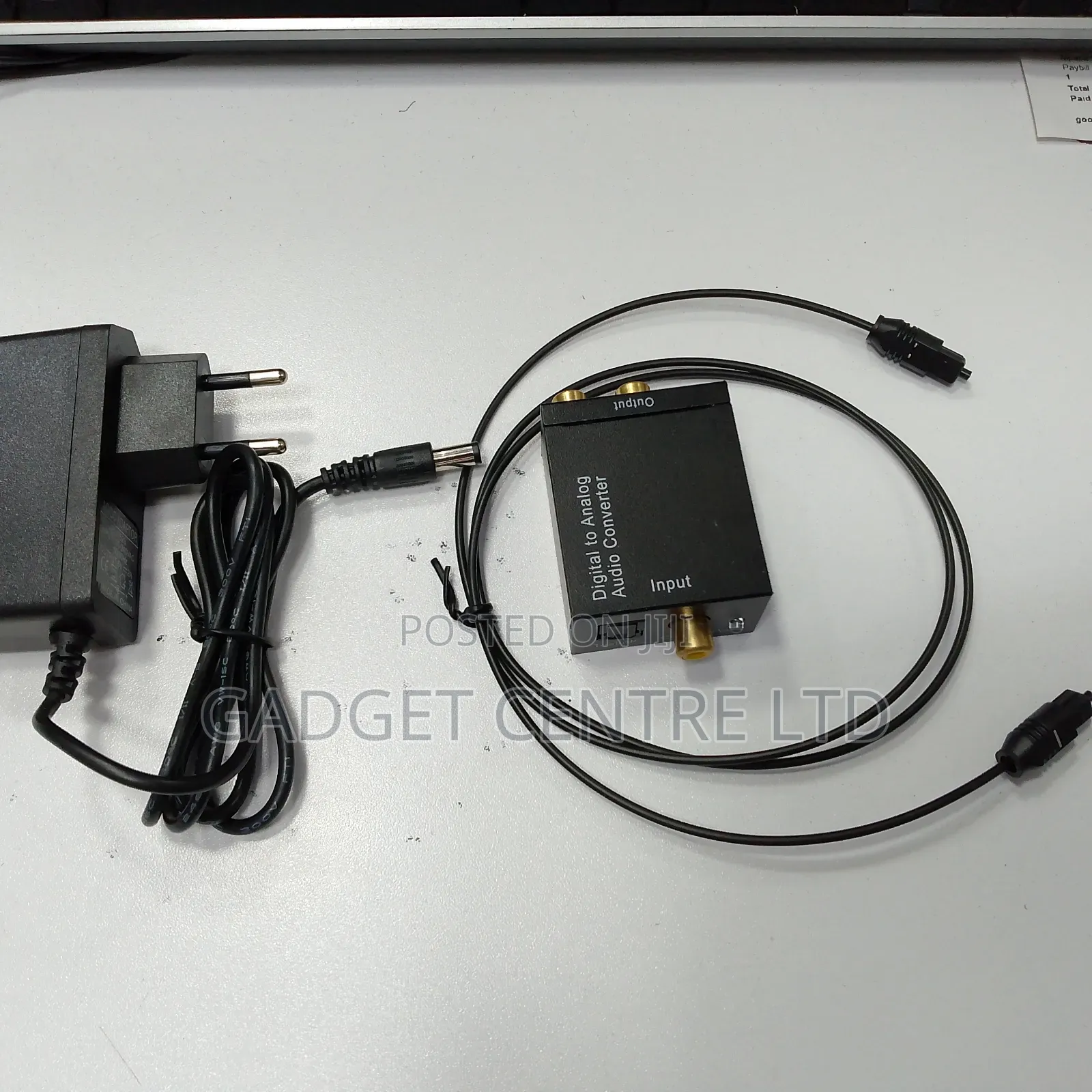 Digital to Analog Audio Converter Plus Optical Cable