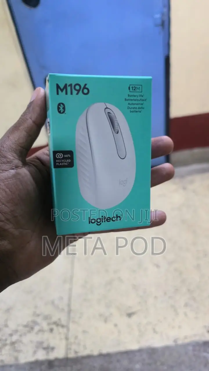 Logitech M196 Bluetooth Mouse - Off-White