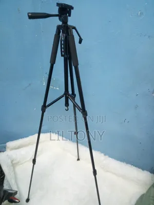 High Quality Camera Tripod