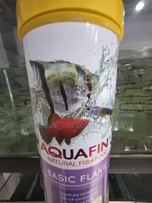 Color-Enhancing Flakes for Goldfish Koi (180grams)