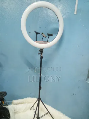 21" Inch Ringlight With 2m Heavy Tripod