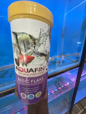Aquavita Tropical Flakes — Perfect for Goldfish Koi Feeding