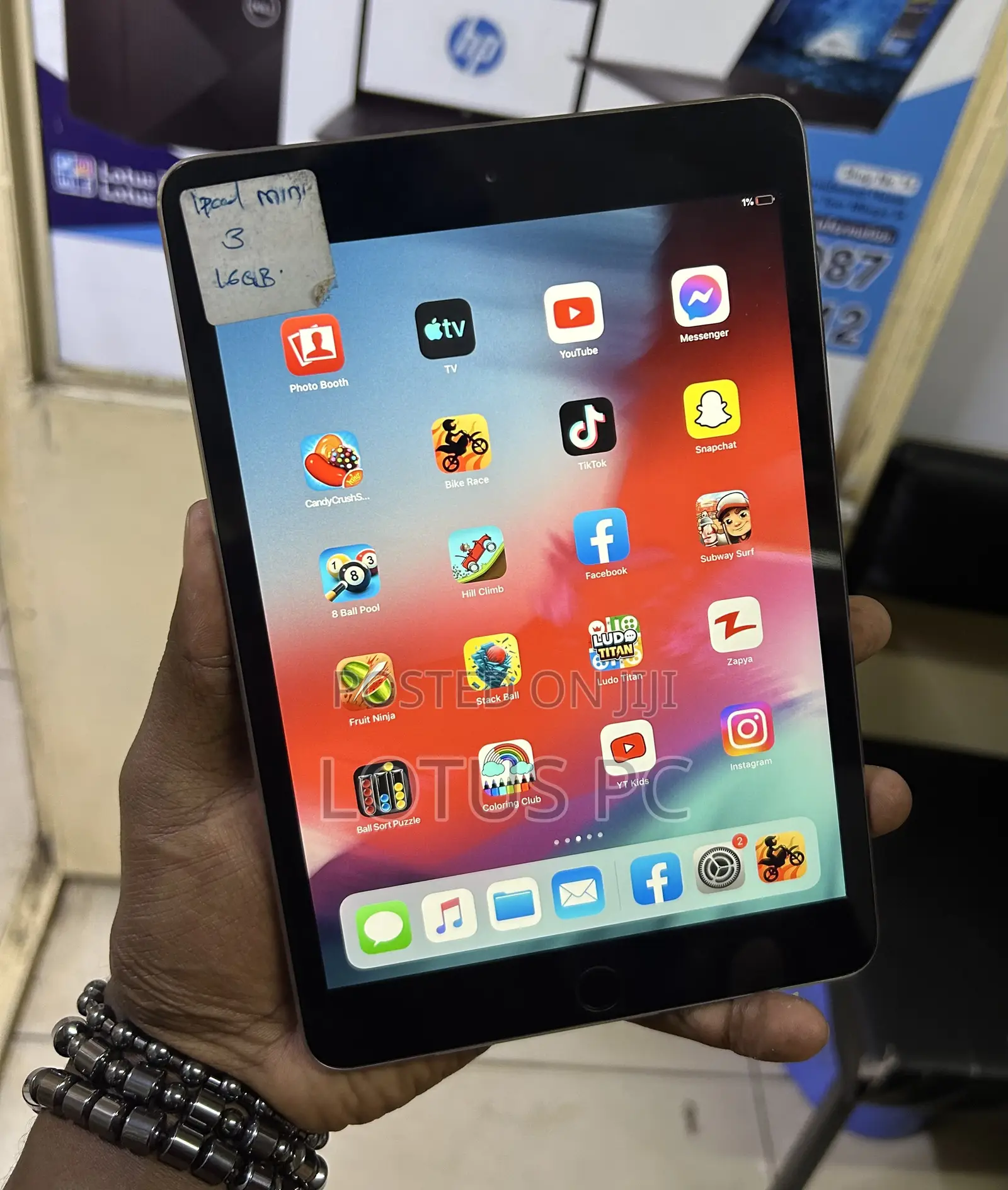 Apple iPad mini 3 16 GB Gray