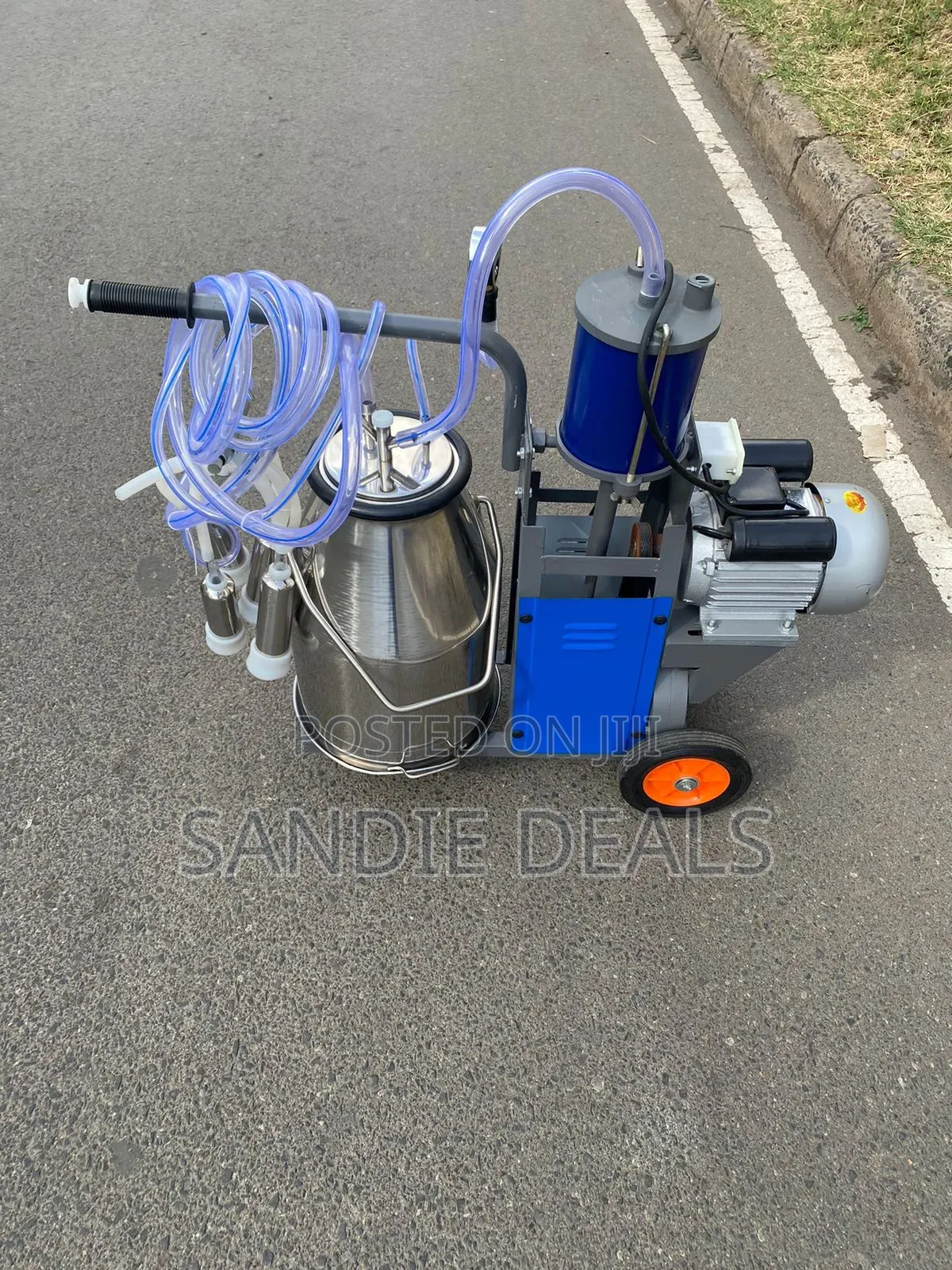 Cow Milking Machine
