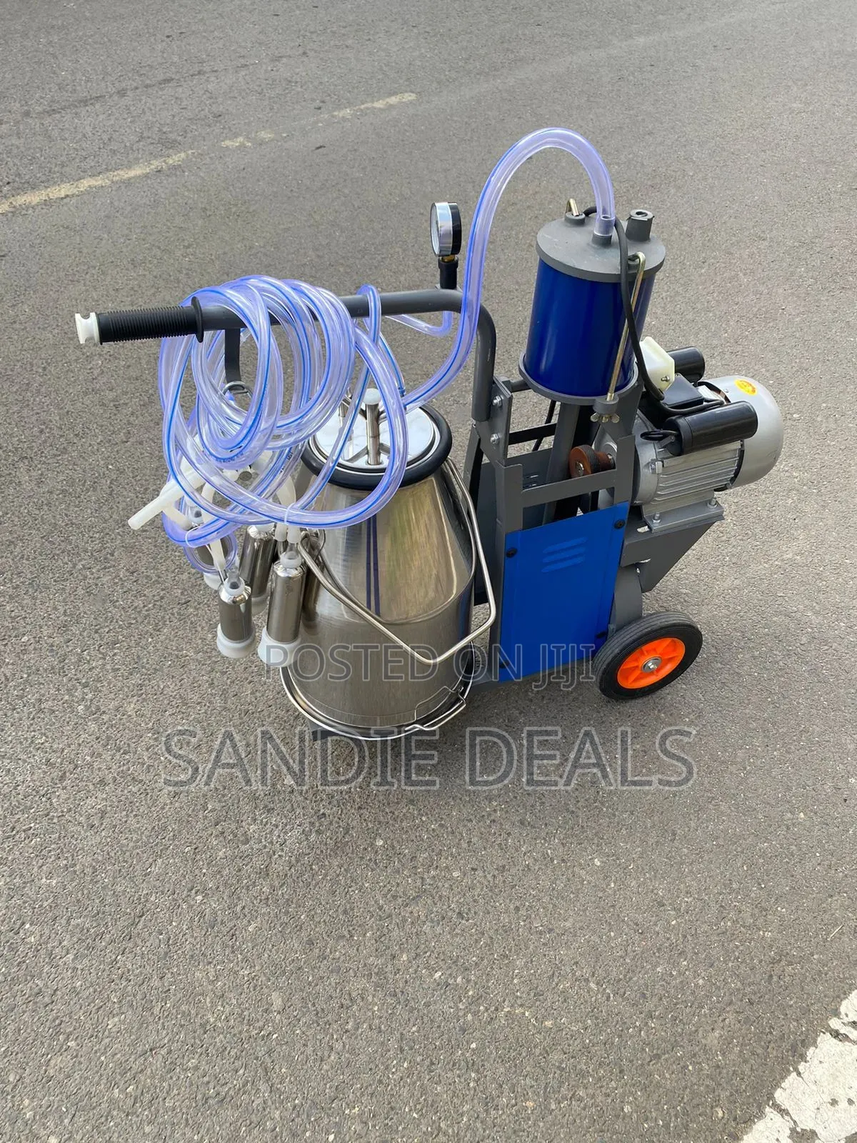Cow Milking Machine