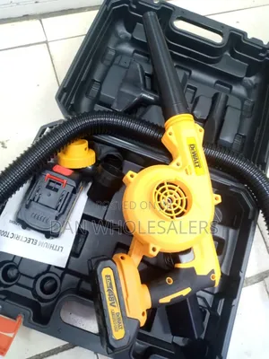 Dewalt Electric Cordless Blower Dust Remover