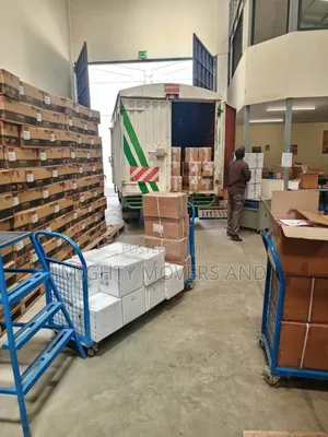 Lorries for Cargo and Luggage Transportation Are Available