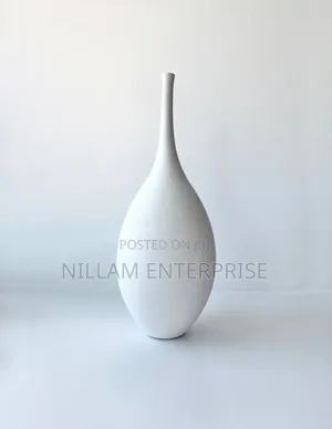 Minimalist Brushed Ceramic Vase With a Matte Finish