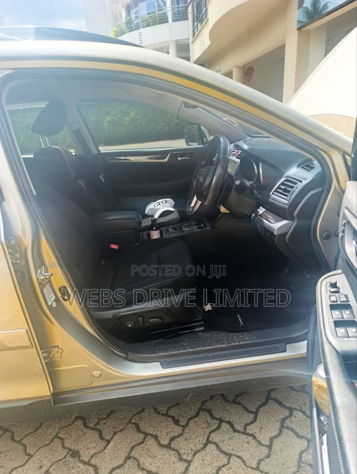 Subaru Outback 2016 Gold