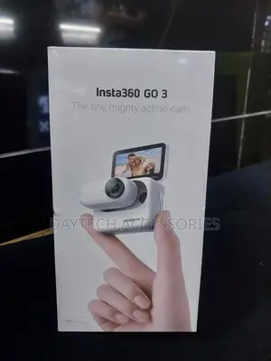 Nsta360 Go 3 Action Camera.