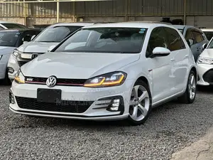 Volkswagen Golf GTI 2.0T S 2018 White