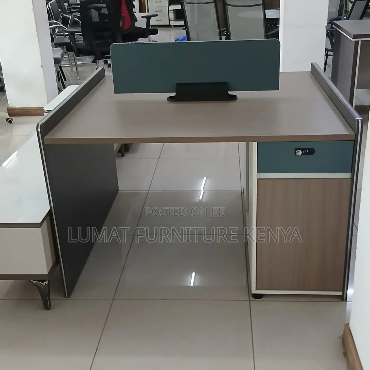 2 Way Modern Staff Workstation