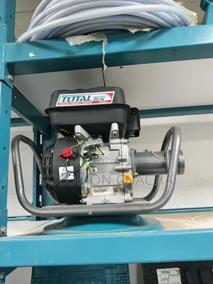 Total 5.0 Kw Gasoline Concrete Vibrator With 45mm Poker