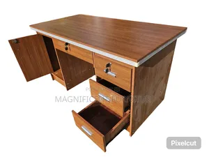 Office Tables 1.4m Serta